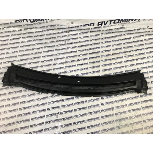Жабо накладка Ford Focus 2 2008-2010 4M51A02216AF